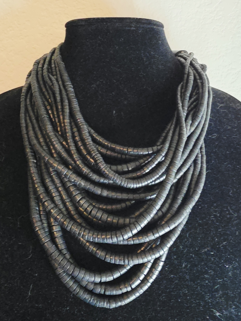 Vtg Runway Monies Gerda Lynggaard Moonies Coconut horn 17 strands necklace huge